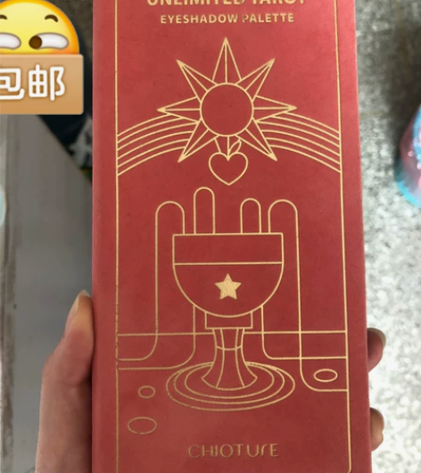 稚优泉塔罗牌眼影，轻微使用痕迹，不适合这个...