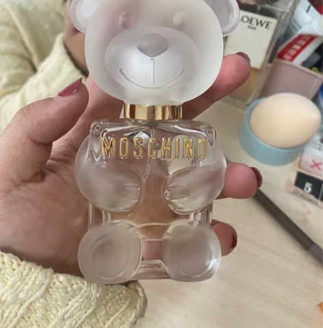 莫斯奇诺熊香水~丝芙兰入 前调:橘子 苹果...