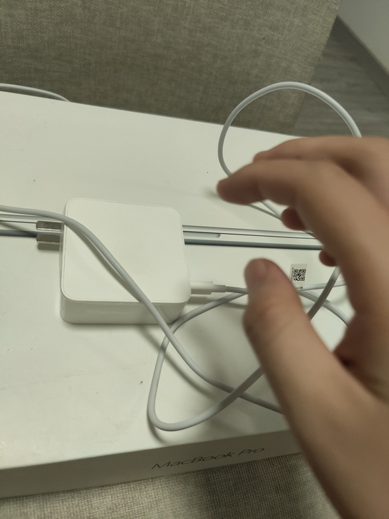 红米笔记本100W充电器