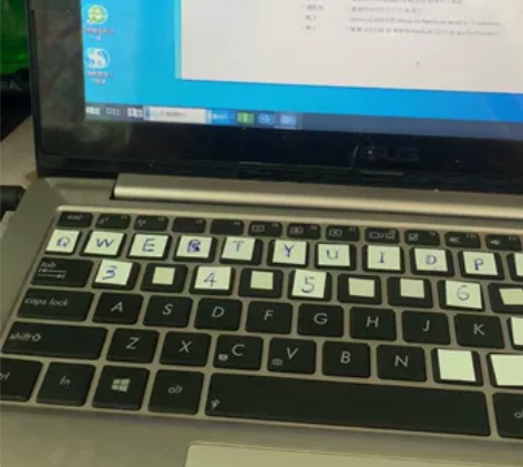 华硕11.6寸本，s200e，i3-321...