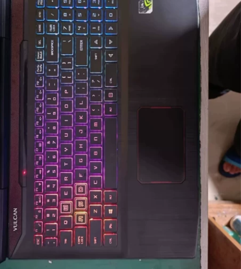 火影x6 8750 gtx1060 144...