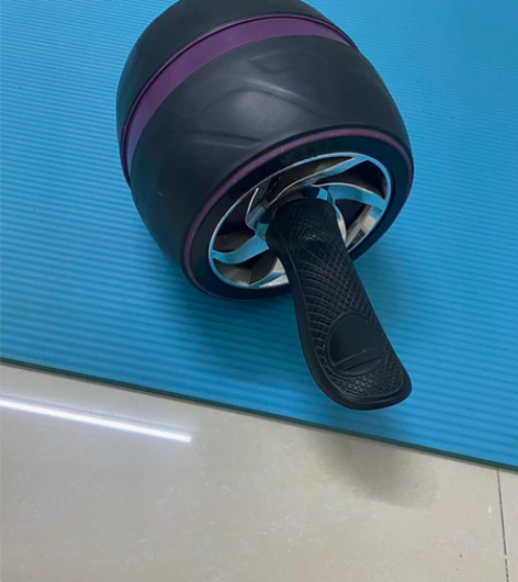 腹肌轮,带助力回弹功能,没怎么用过,最好北...