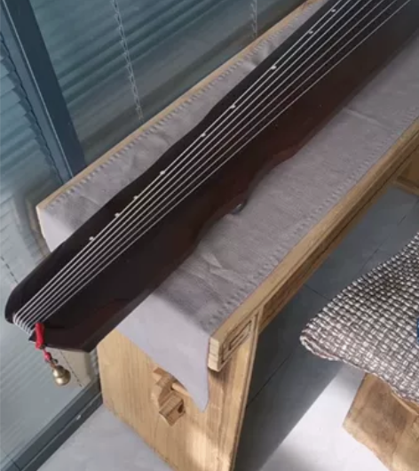 因公司搬家，现转让古筝一套，几乎全新，买来...