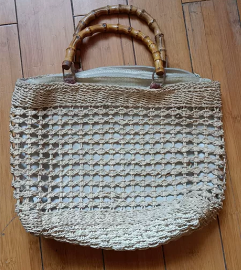 手工绳编的女士提包，精致可爱，走过路过不要...