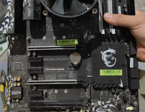 微星z370KRAIT GAMING银环蛇...