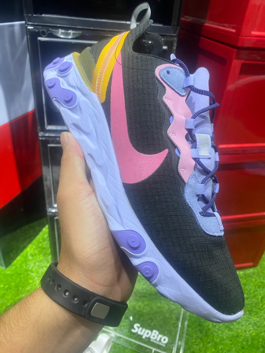 nike跑鞋 42.5
