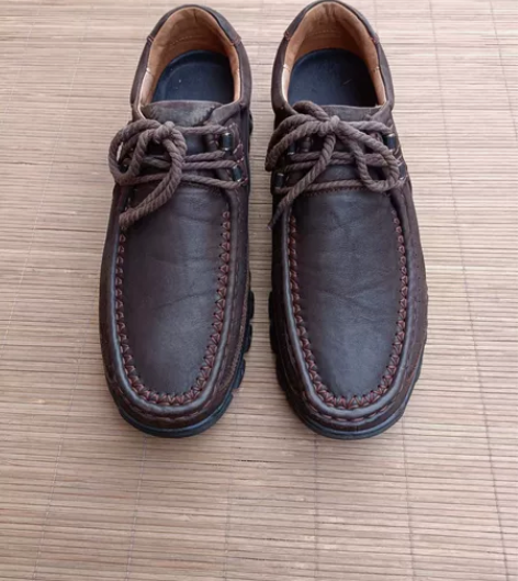 二手骆驼45码真皮皮鞋 鞋子保证正品  无...