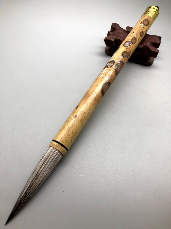 善琏湖笔锦华牌大山马一支，做工相当讲究，笔...