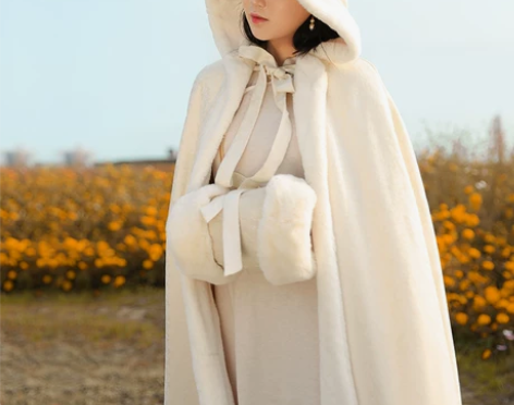 汉服素飞冬季原创中国风改良汉服斗篷女加厚加...