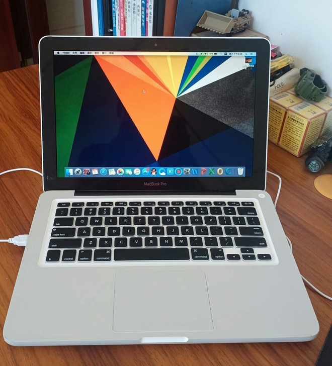 转让个人闲置笔记本电脑,13.3寸,i 7...