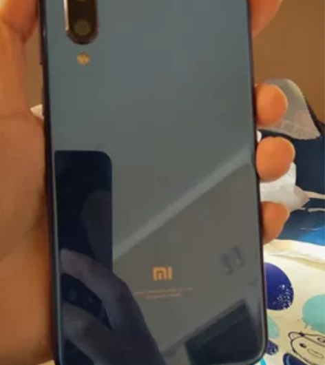 小米9se，6+64 工作机，董的来64G...