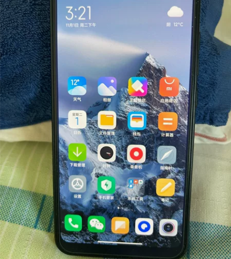 小米8透明探索版带指纹识别 人脸识别 8+...