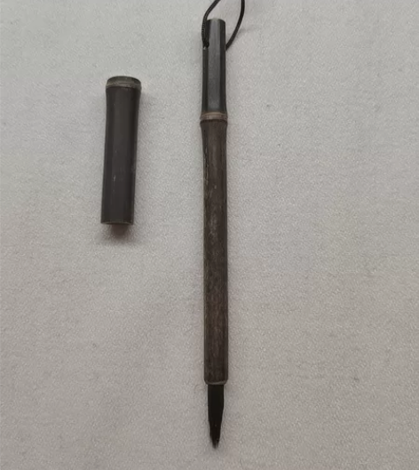 鼠须毛笔，真正的老鼠胡须所做，不是尼龙不是...