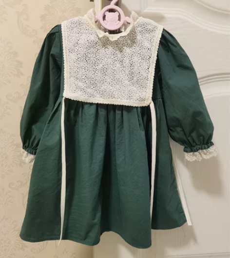 女童田园风裙子，墨绿色，100码，几乎全新...