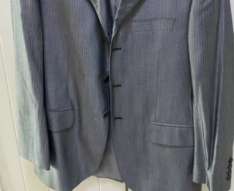 男士VICUTU品牌170西服，九成新。就...