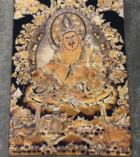 (结缘转让)赔钱急出,高价买的黄财神唐卡刺...