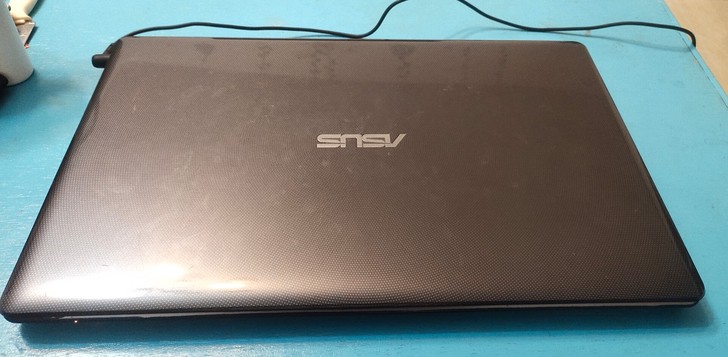 华硕v550c 自己用的