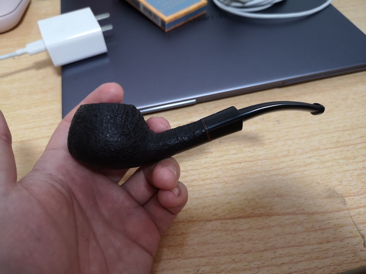 关联烟斗的一切。撒西尼，外交官，我最喜欢的...