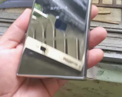 日版索尼xzp 成色极好 几乎全新。没任何...