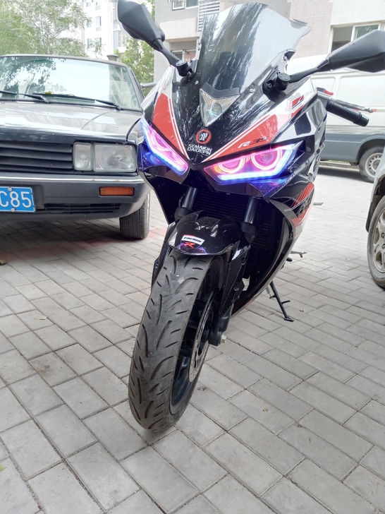 R35  双缸水冷400发动机  2900...