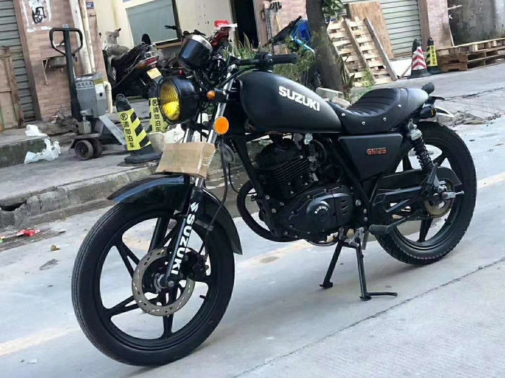 铃木复古街跑125C   摩托车整车原装 ...