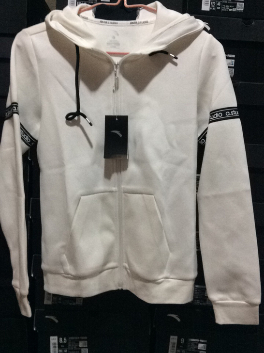 安踏正品特价不退不换