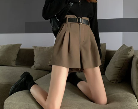 咖色短裤女秋装2021新款外穿宽松显瘦高腰...
