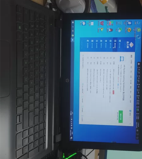 暗影精灵i5六代笔记本，游戏本 感兴趣的话...