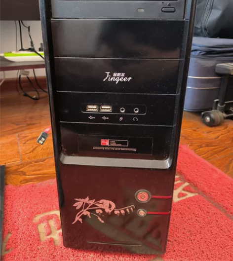 金格尔电脑机箱，送华硕DVD光驱。闲置机箱...