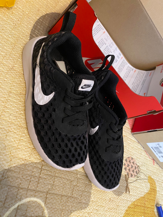 nike 夏季网鞋