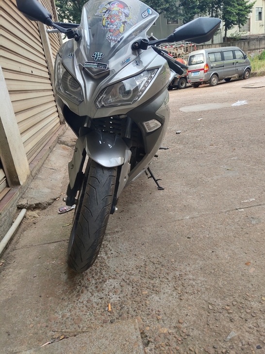 山洋牌200新旧程度 6000公里缓慢增加...