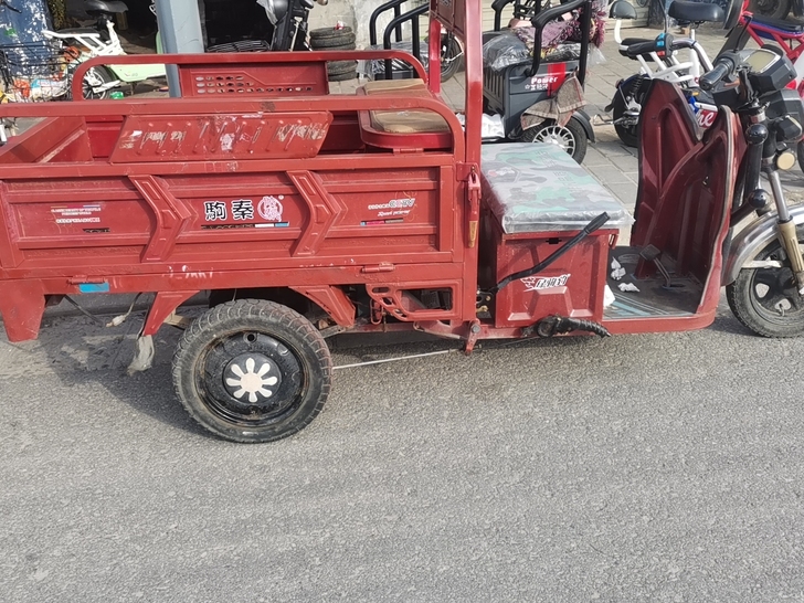 电动三轮6020新电池电池，想要直接拍，不...