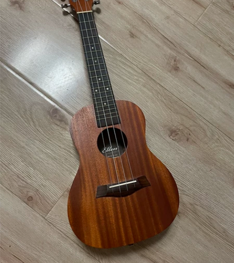 艾伦Allen 尤克里里 23寸 送调音器...