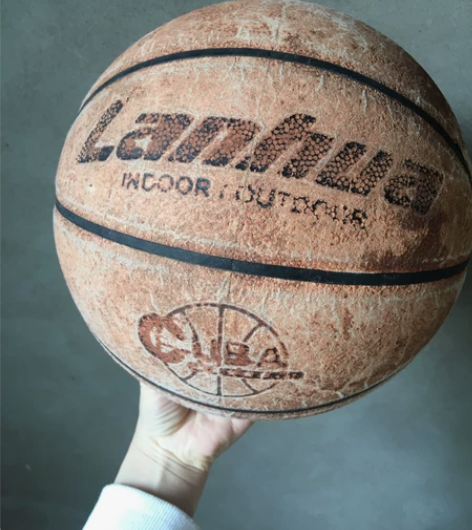 篮球，，15-30一个包邮，全部不漏气，弹...