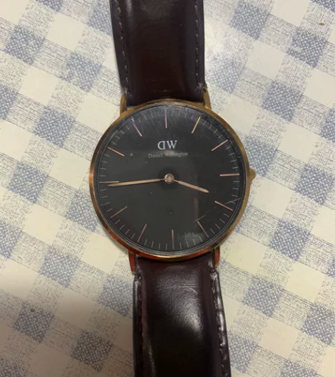 DW手表 闲置 出了轻微使用痕迹dw品牌专...