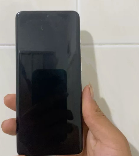 魅族18。  8加128自认为9新 感兴趣...