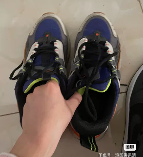 李宁跑鞋 专卖店买的 42码 细节看图  ...