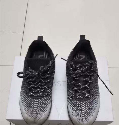 李宁休闲跑步鞋运动鞋 买来穿过 店内买入 ...