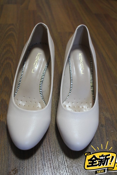 珂卡芙白色小皮鞋单鞋职业装