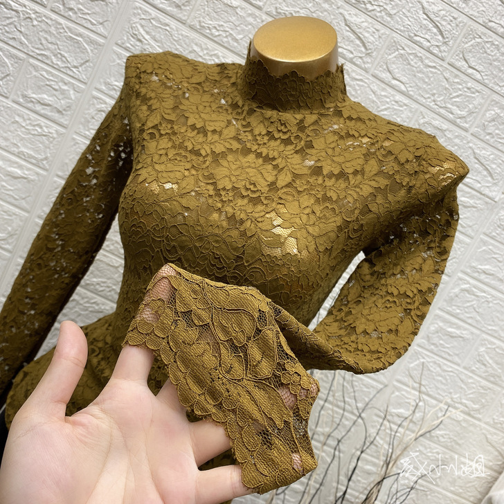 蕾丝雪纺衫