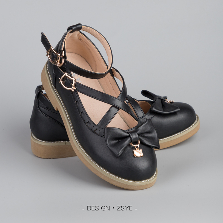 猫咪元素版镂空交叉娃娃鞋小皮鞋黑白色洛丽塔...