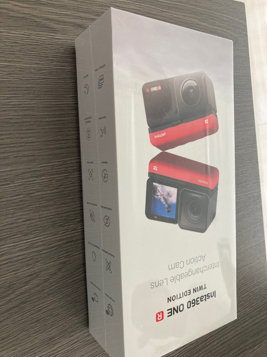 品牌型号 :360全景相机双镜头版