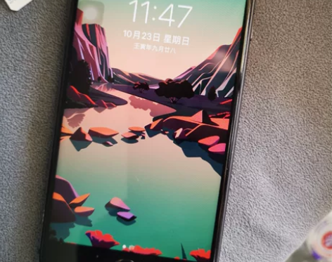 苹果8 apple8 功能完好id可退配置...