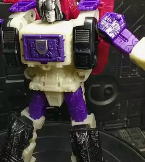 围城猿面缺件无头主体泰坦归来蝙蝠魔组合武器...