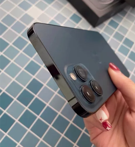 苹果12ProMax 256g 蓝色 走平...