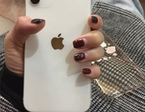 苹果11 128 自用 有意联系 感兴趣的...