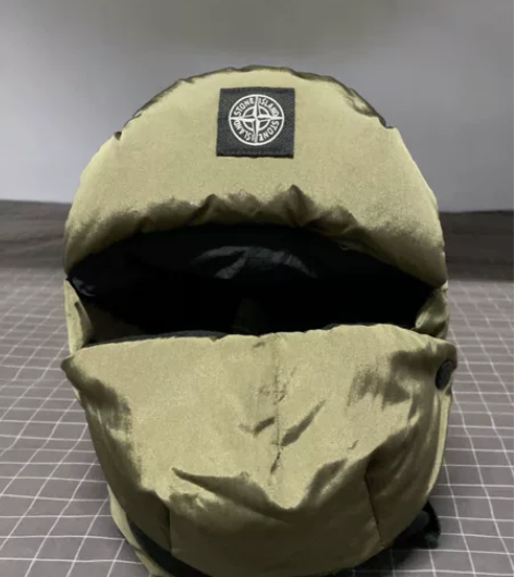 石头岛雷锋帽，200入，一次未穿，90鸭绒...