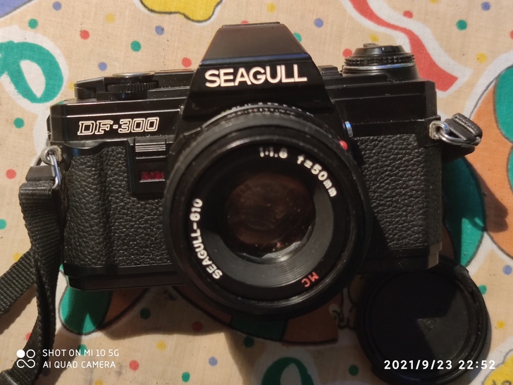 海鸥 DF300单反135胶片照相机
