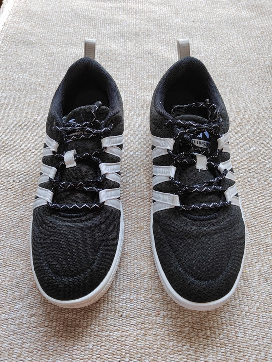 40.5码安踏休闲运动鞋 正品 无瑕疵 ...