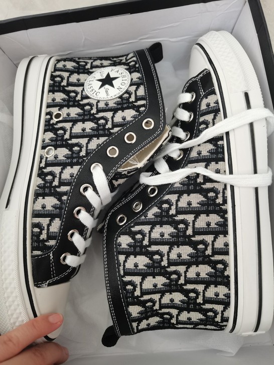 低价转 全新帆布鞋高帮休闲鞋系带平底单鞋